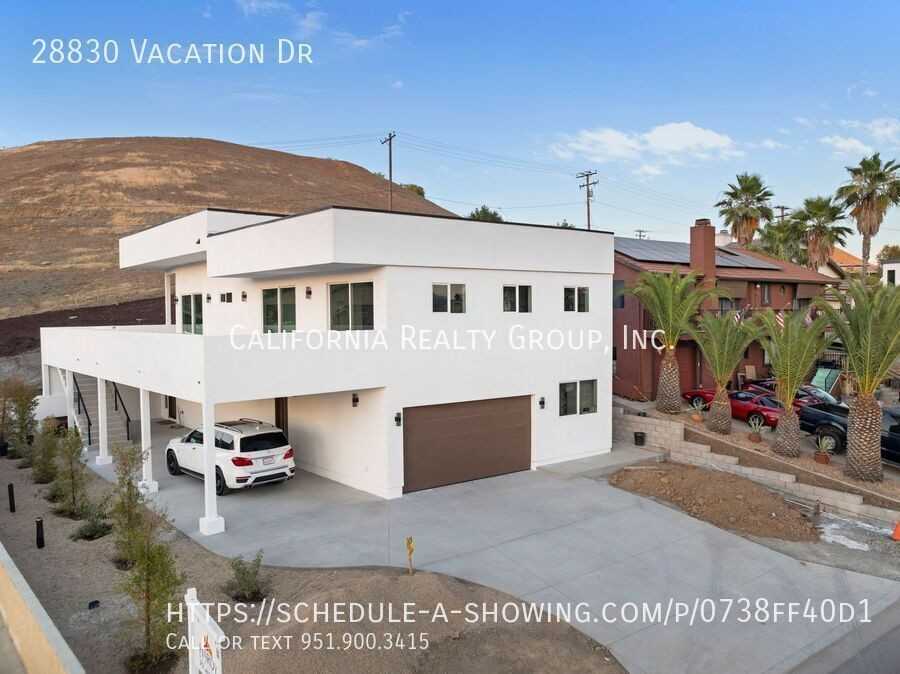 28830 Vacation Dr - Photo 2 of 21