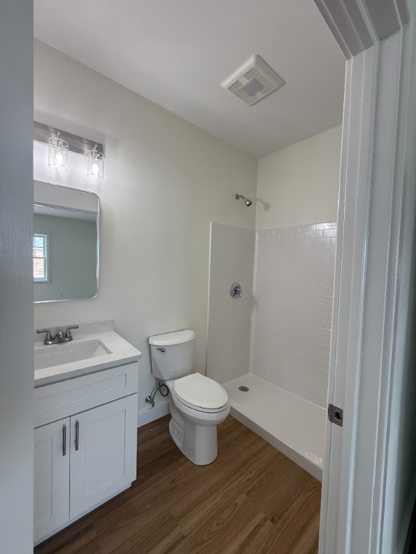 124 Abbott Street - Photo 5 of 11