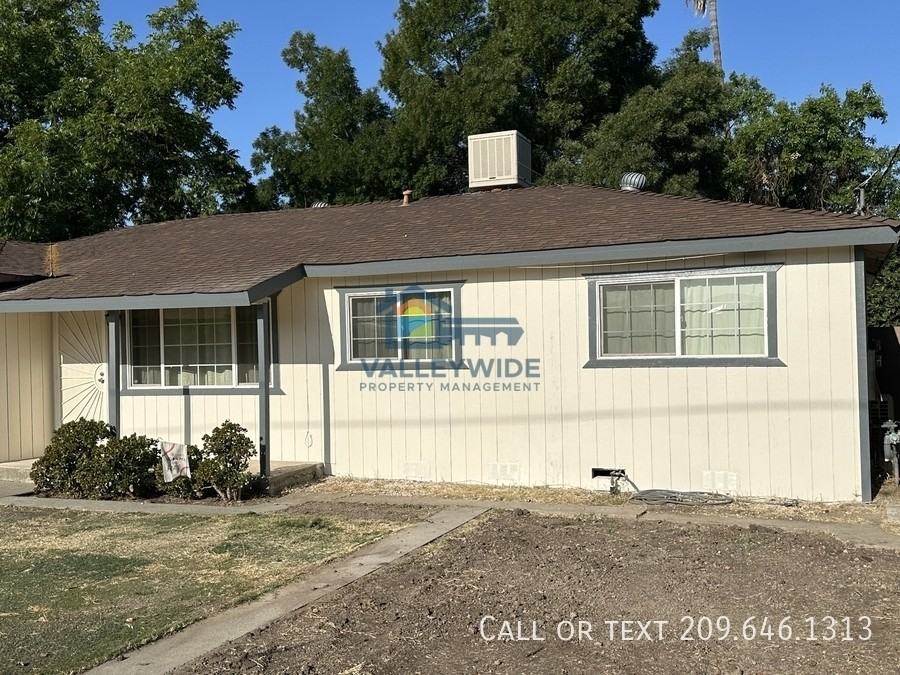 347 S Anthony Ave - Photo 3 of 48