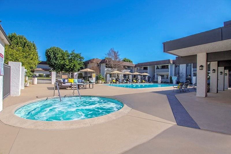 Grand Terrace - Photo 4 of 8