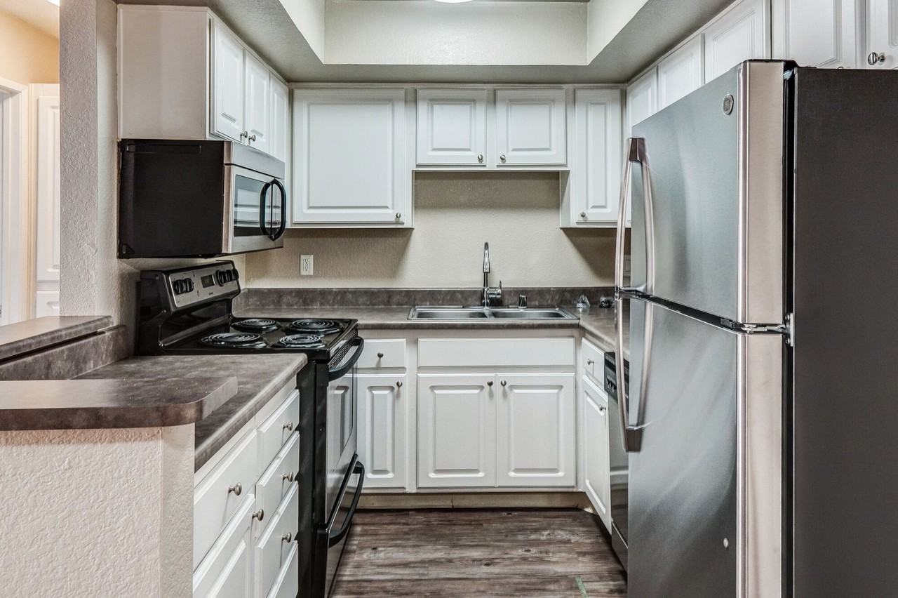 Vista Pointe - Photo 5 of 9