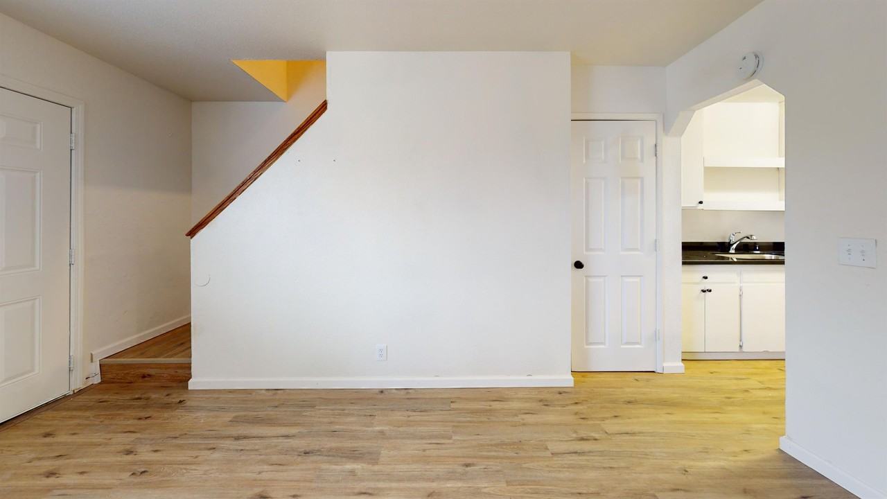 CA-0377 {2092 Fogg Ave} - Photo 2 of 10