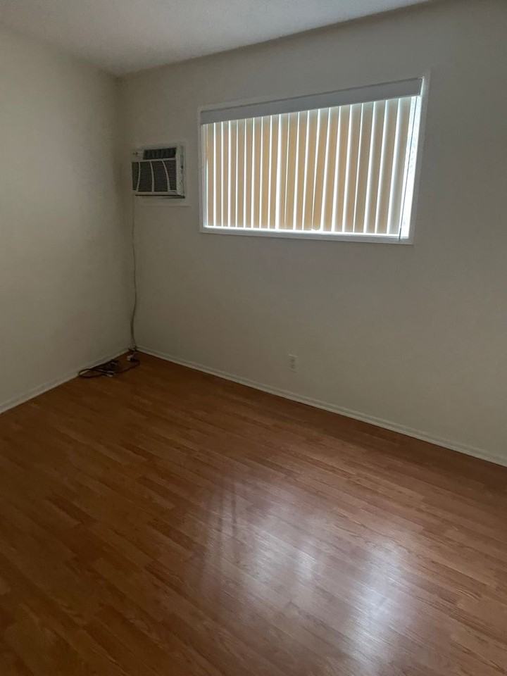 1830 N. La Brea Avenue - Photo 7 of 21