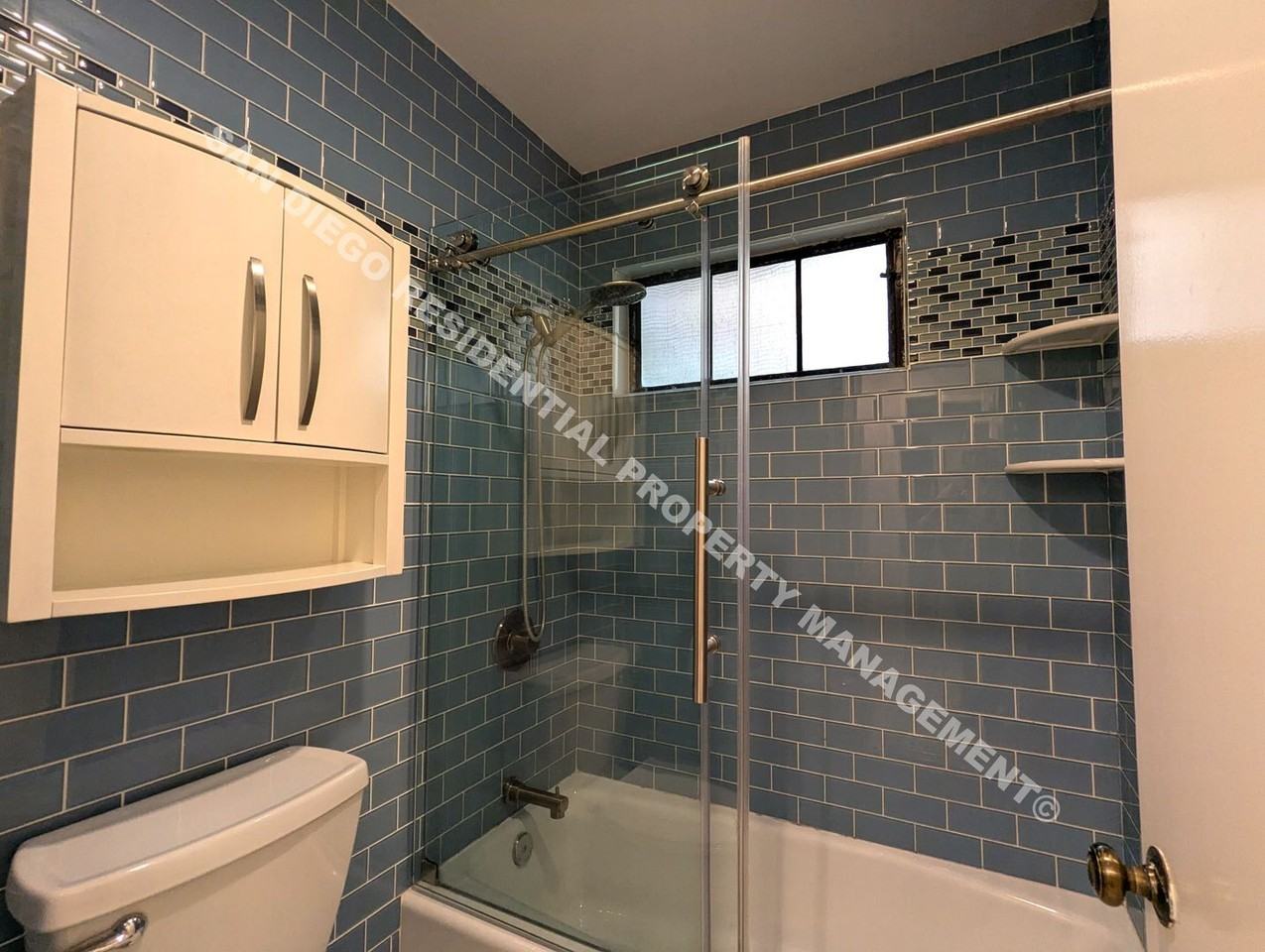 8850 Villa La Jolla Dr #204 - Photo 6 of 26