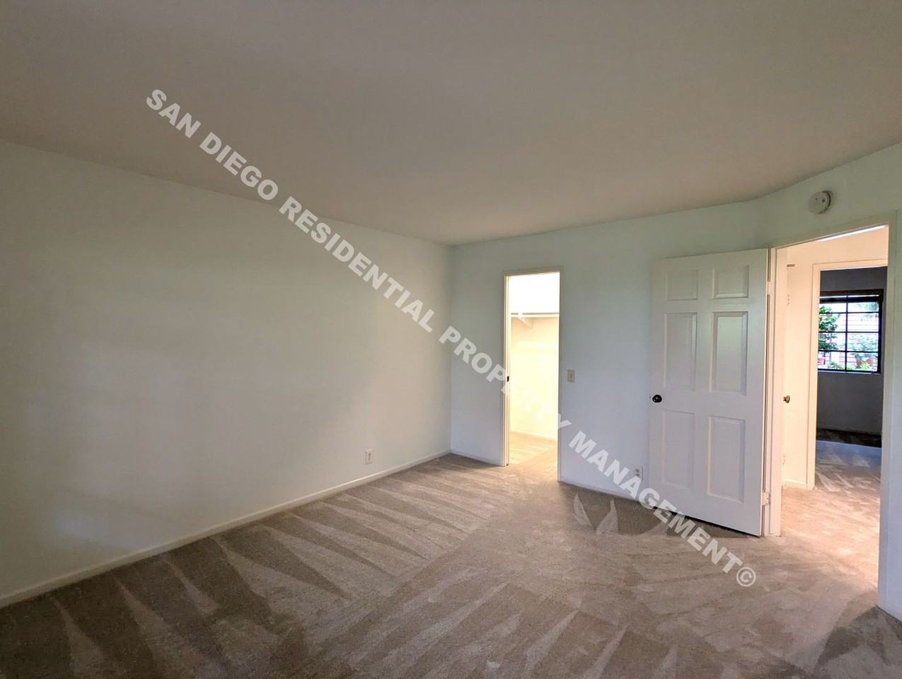 8850 Villa La Jolla Dr #204 - Photo 3 of 26