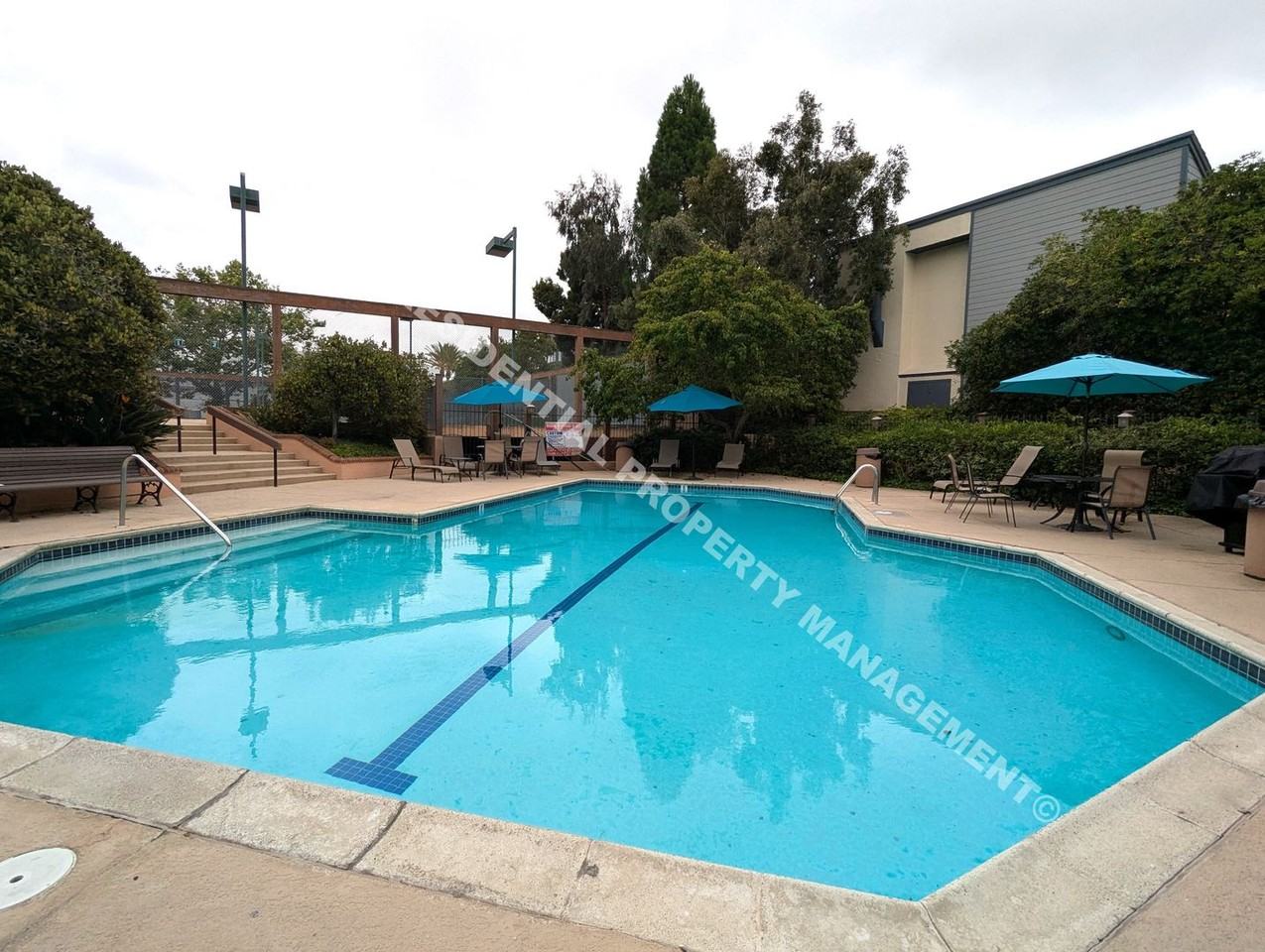 8850 Villa La Jolla Dr #204 - Photo 7 of 26