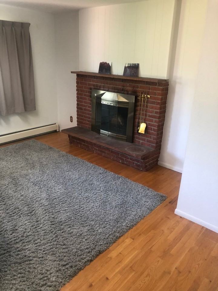 4635 Macky Way - Photo 4 of 24