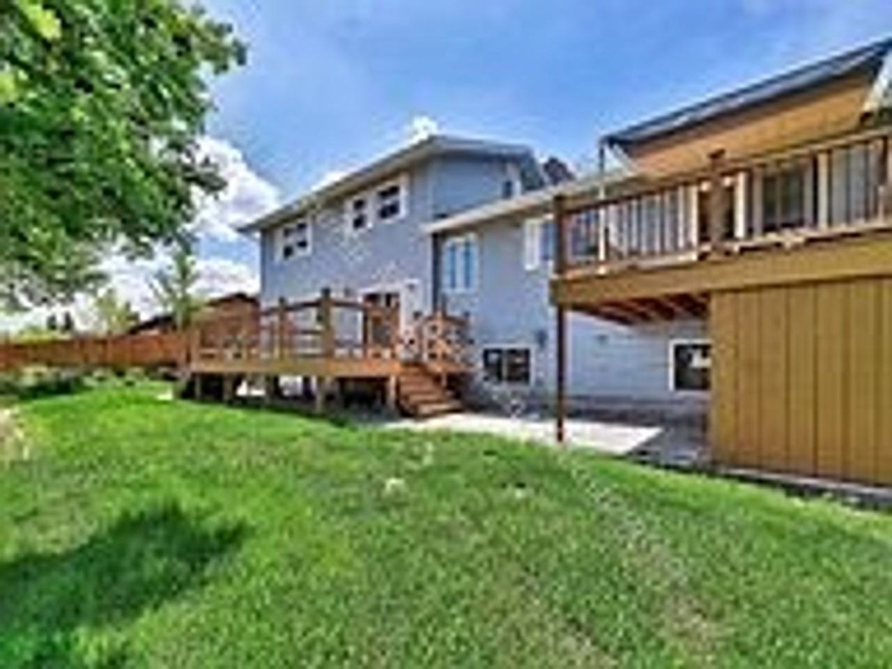 1450 Charlie Russell Dr - Photo 3 of 32