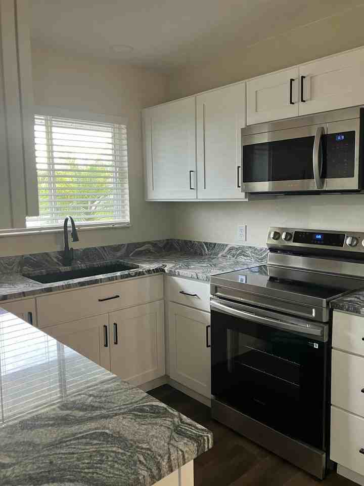 7570 Berwick Street, Unit Marshall - Photo 7 of 23