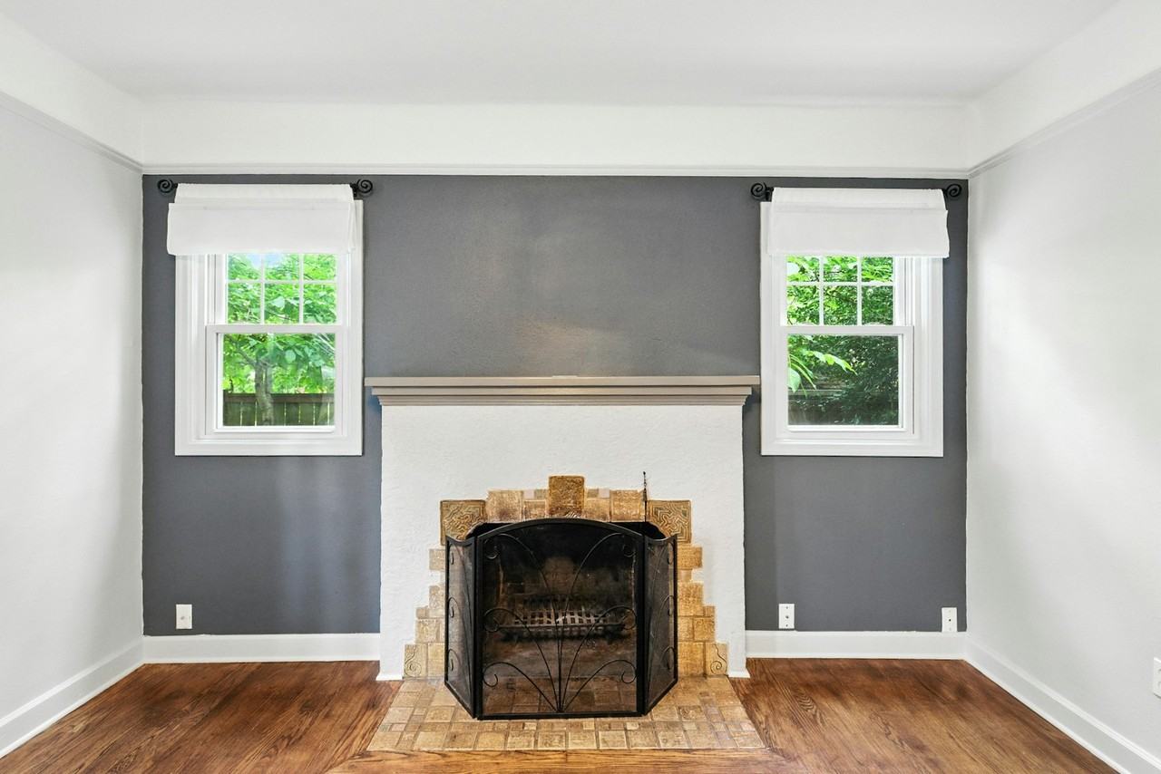 5806 Northeast 60th Avenue - Photo 6 of 33