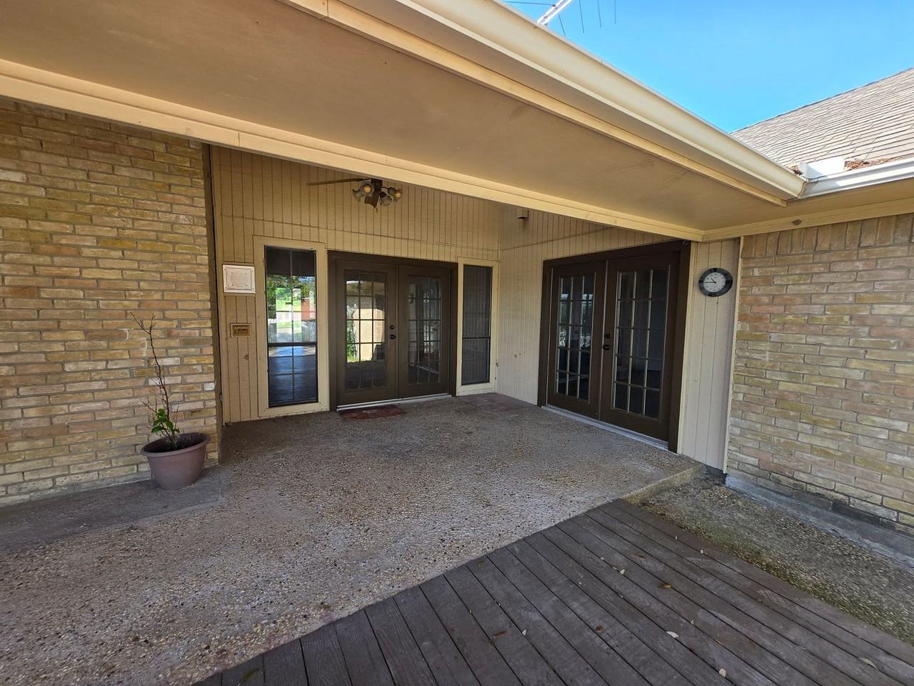 206 Alta Vista Dr - Photo 5 of 50