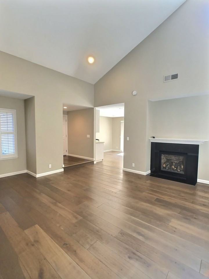 1649 Elderberry Way - Photo 3 of 30