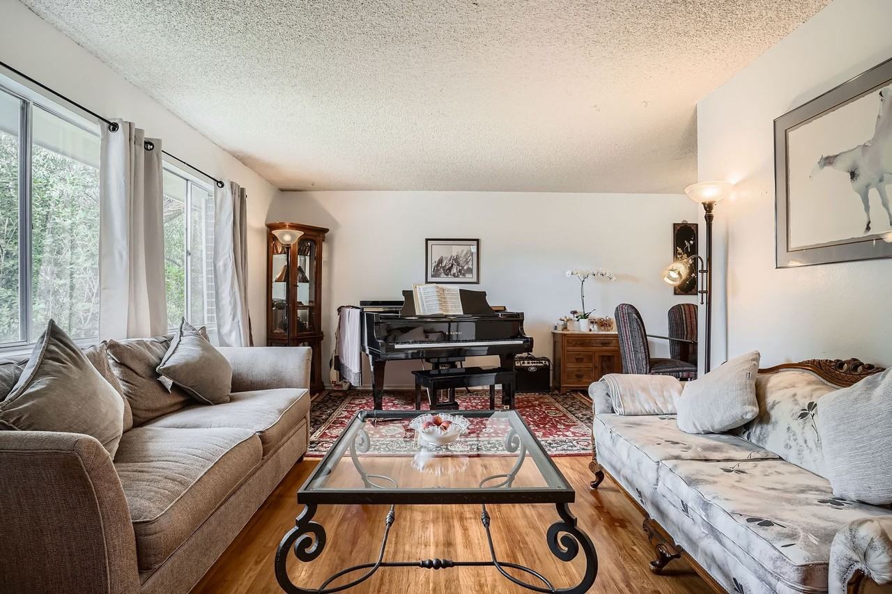 4225 Eaton Ct - Photo 2 of 28