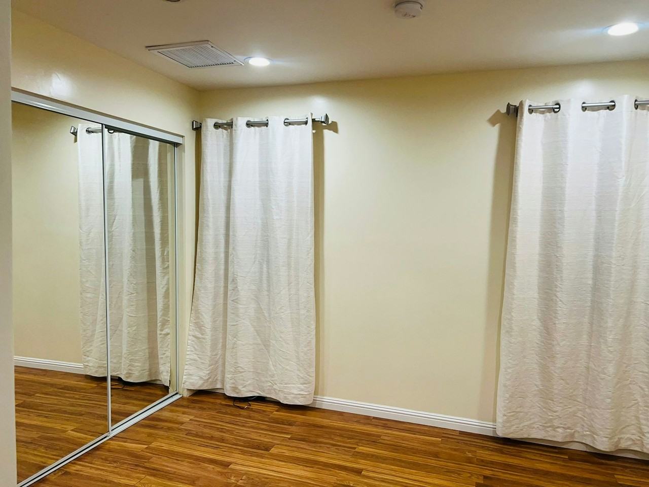 722 W Hollyvale St - Photo 2 of 20