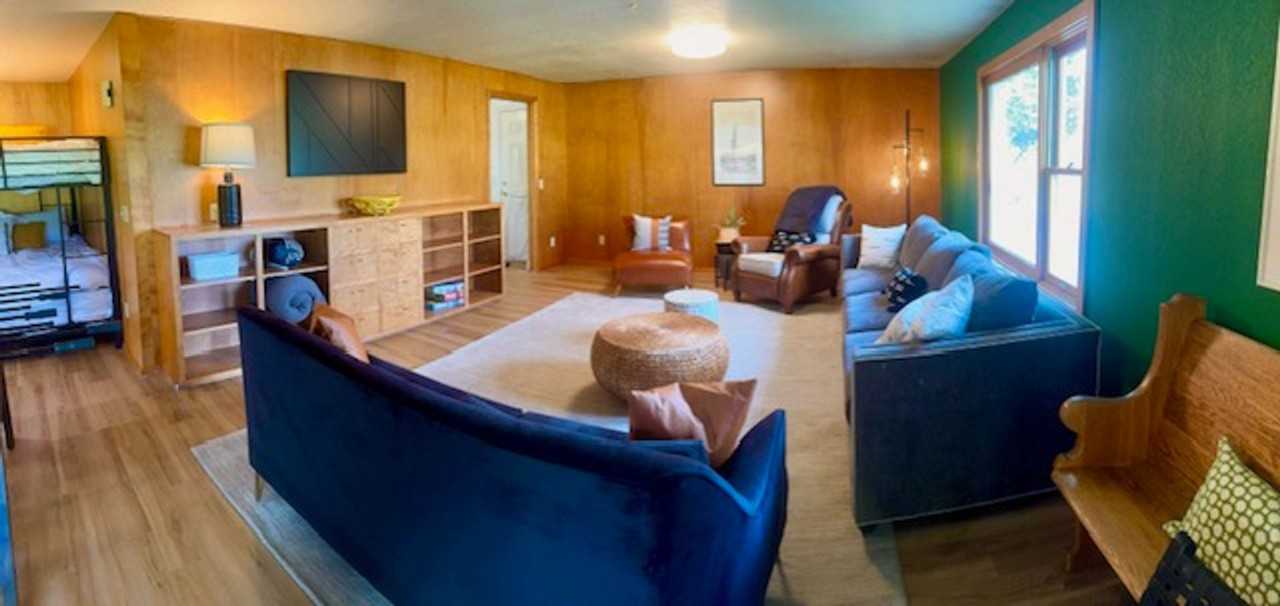 2825 St Michael Dr - Photo 3 of 34