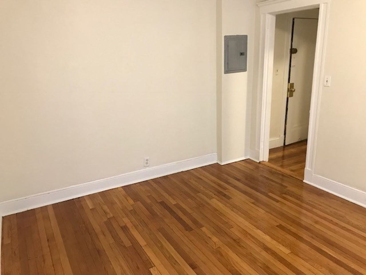 1161 Boylston St - Photo 7 of 8