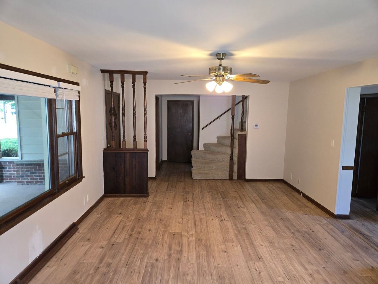 1109 Center St - Photo 3 of 16