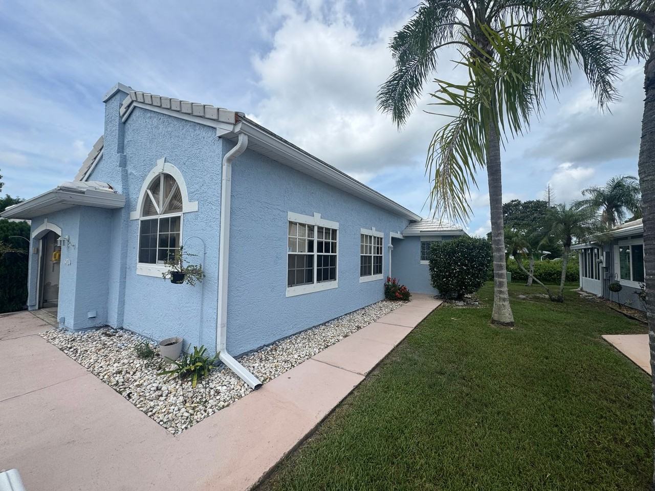 1924 Sugarberry Ct Ne - Photo 2 of 28