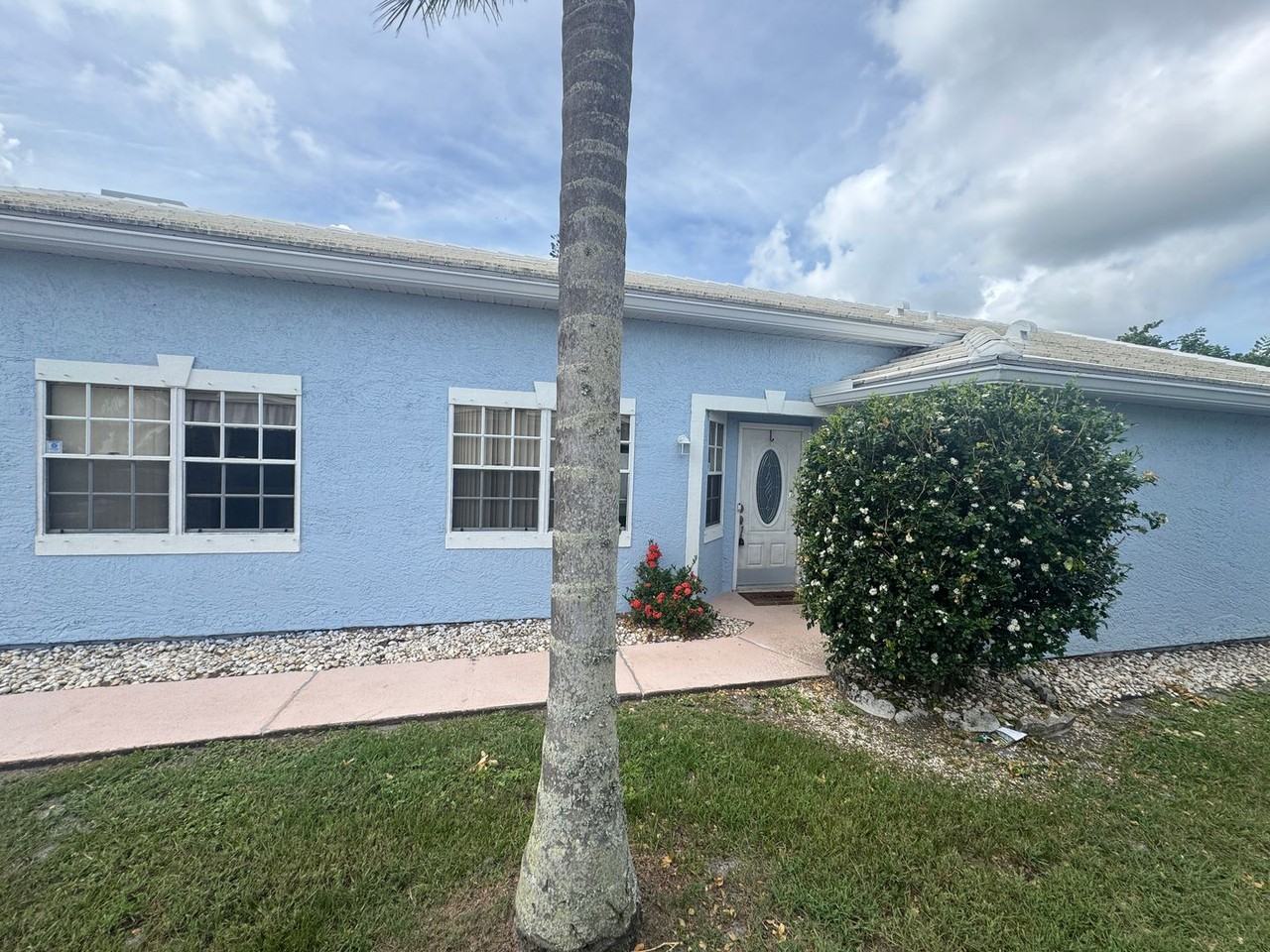 1924 Sugarberry Ct Ne - Photo 3 of 28