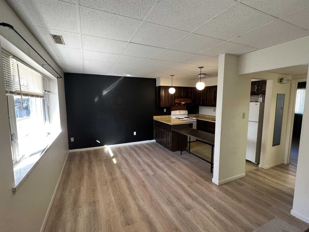 Union East - Photo 3 of 9