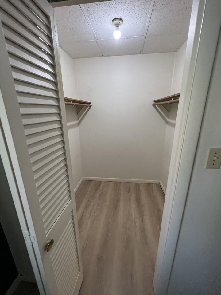 Union East - Photo 5 of 9