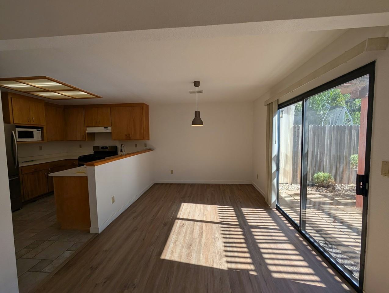 1285 Antelope Ave - Photo 3 of 16