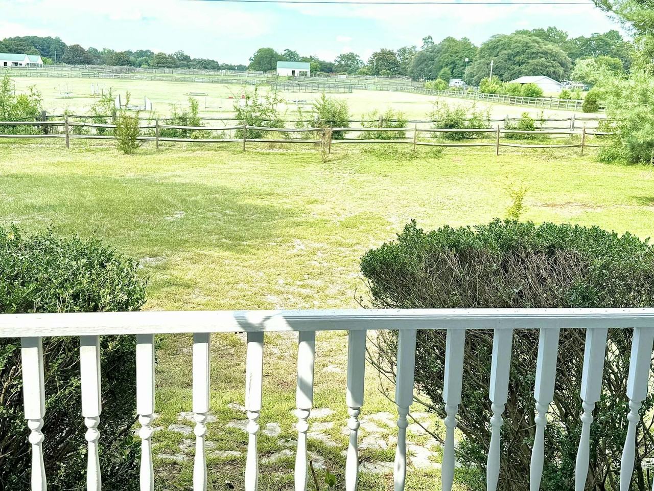 170 Blue Ln - Photo 2 of 20