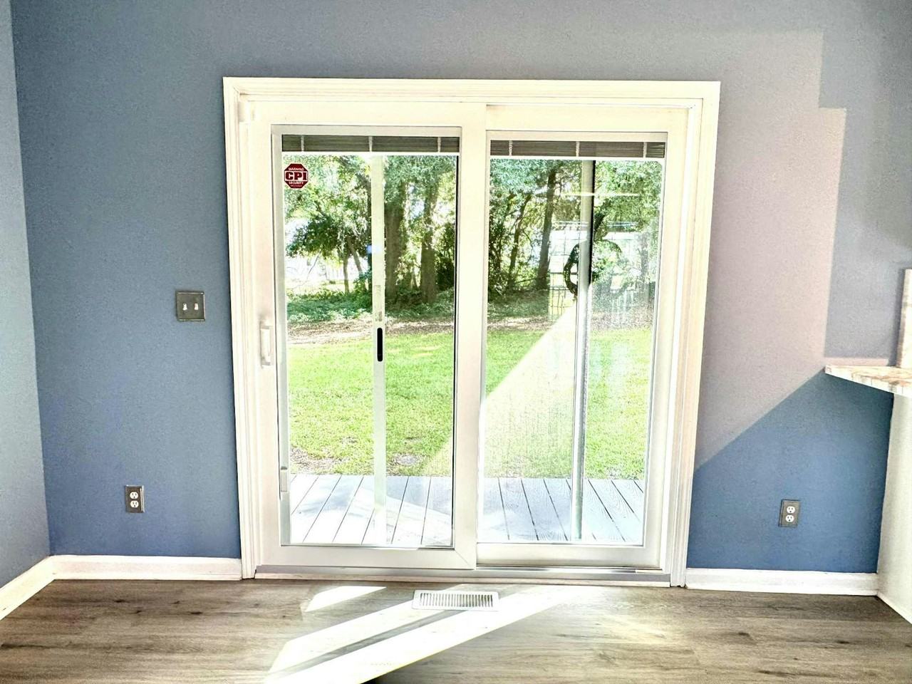 170 Blue Ln - Photo 4 of 20