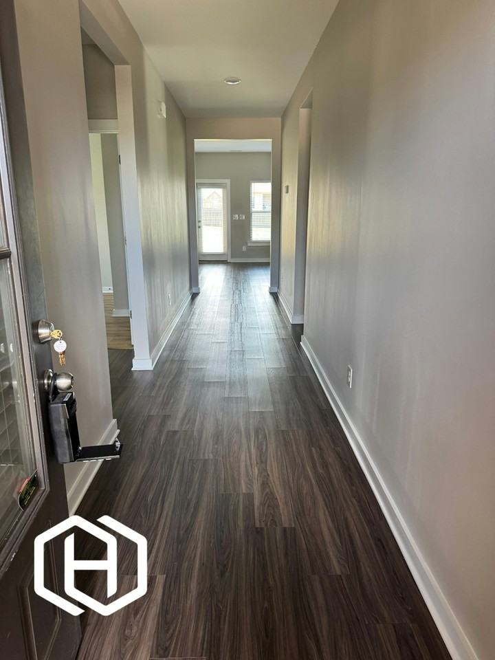 200 John Harold Dr - Photo 2 of 20