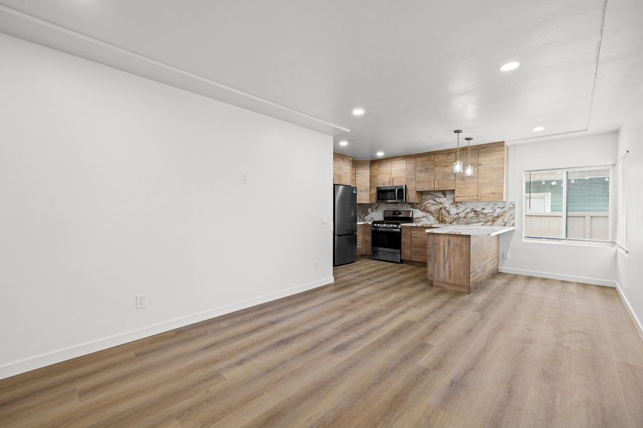 4471-73 Louisiana Street - Photo 3 of 12