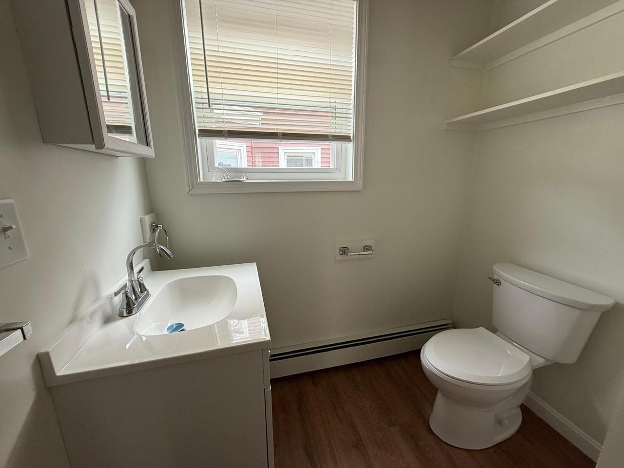 140 Indiana Avenue - Photo 4 of 10