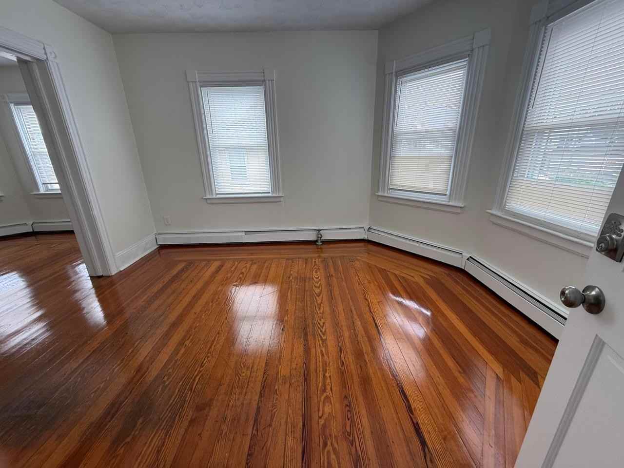 140 Indiana Avenue - Photo 5 of 10