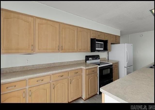 500 Nan Cir - Photo 6 of 24