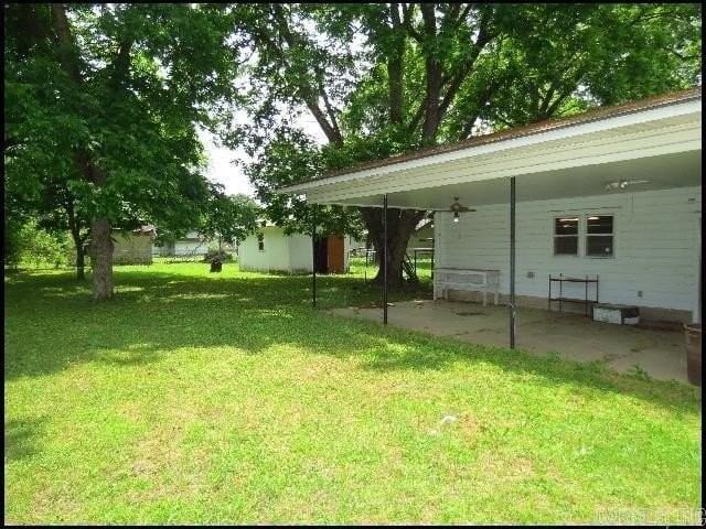 5212 Lynch Dr - Photo 2 of 18