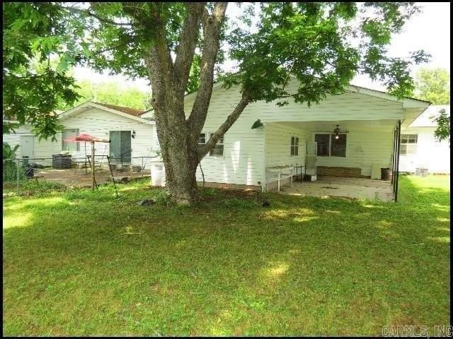 5212 Lynch Dr - Photo 3 of 18