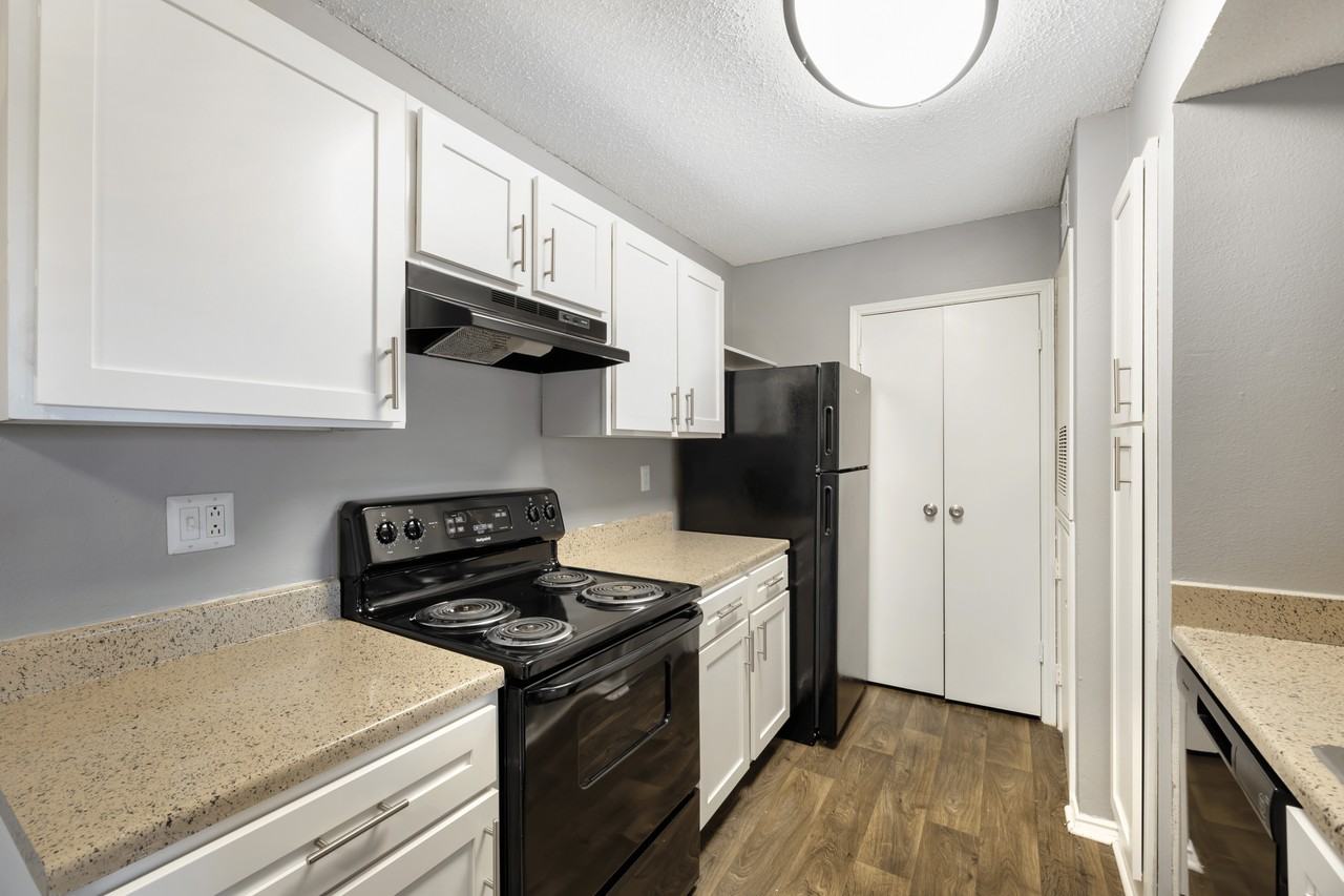 The Landry - Photo 2 of 16