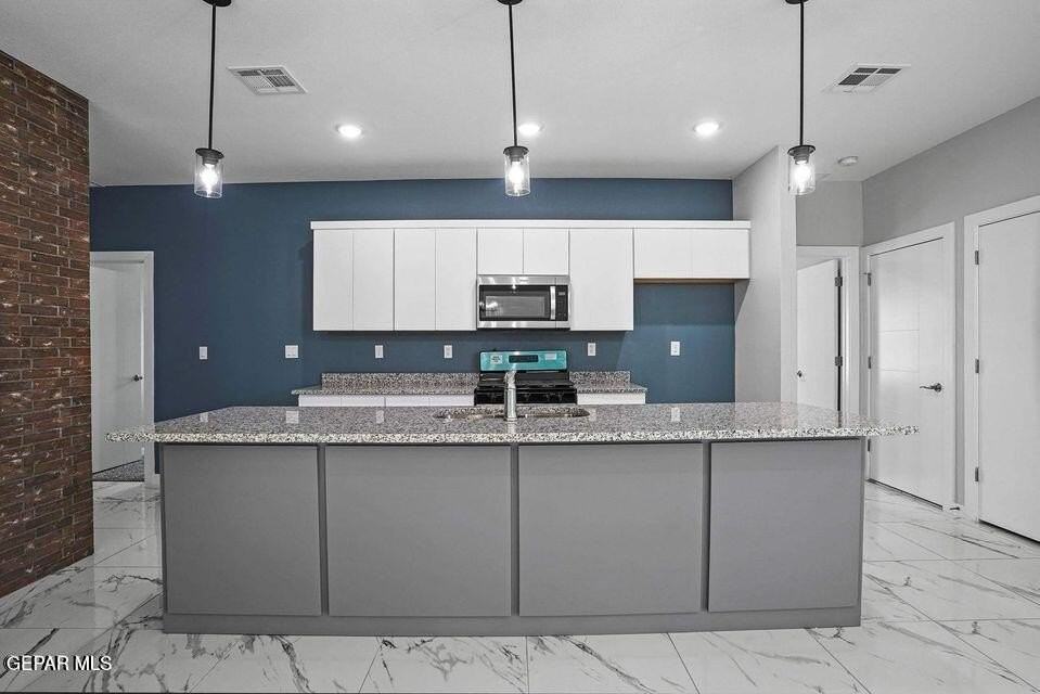 11498 Summer Dr Unit B #B - Photo 5 of 25