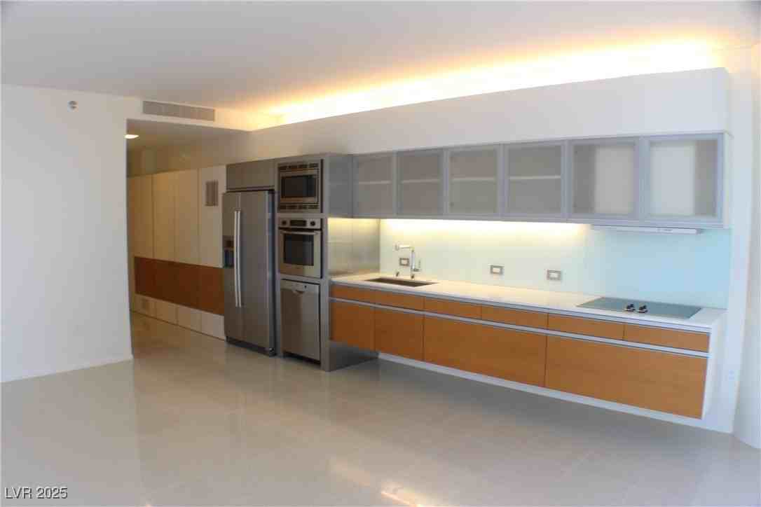 3722 Las Vegas Blvd S #910 - Photo 3 of 9