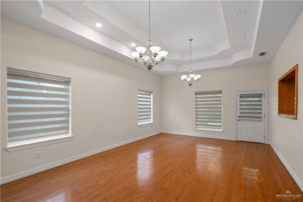 2512 Calle Madrid St - Photo 2 of 16