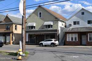 featured image of 502 1/2 Main St