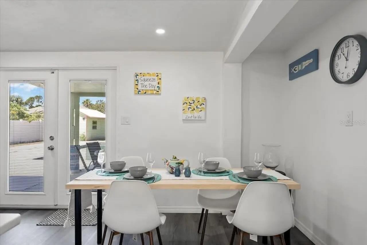 5332 Nutmeg Ave - Photo 7 of 29