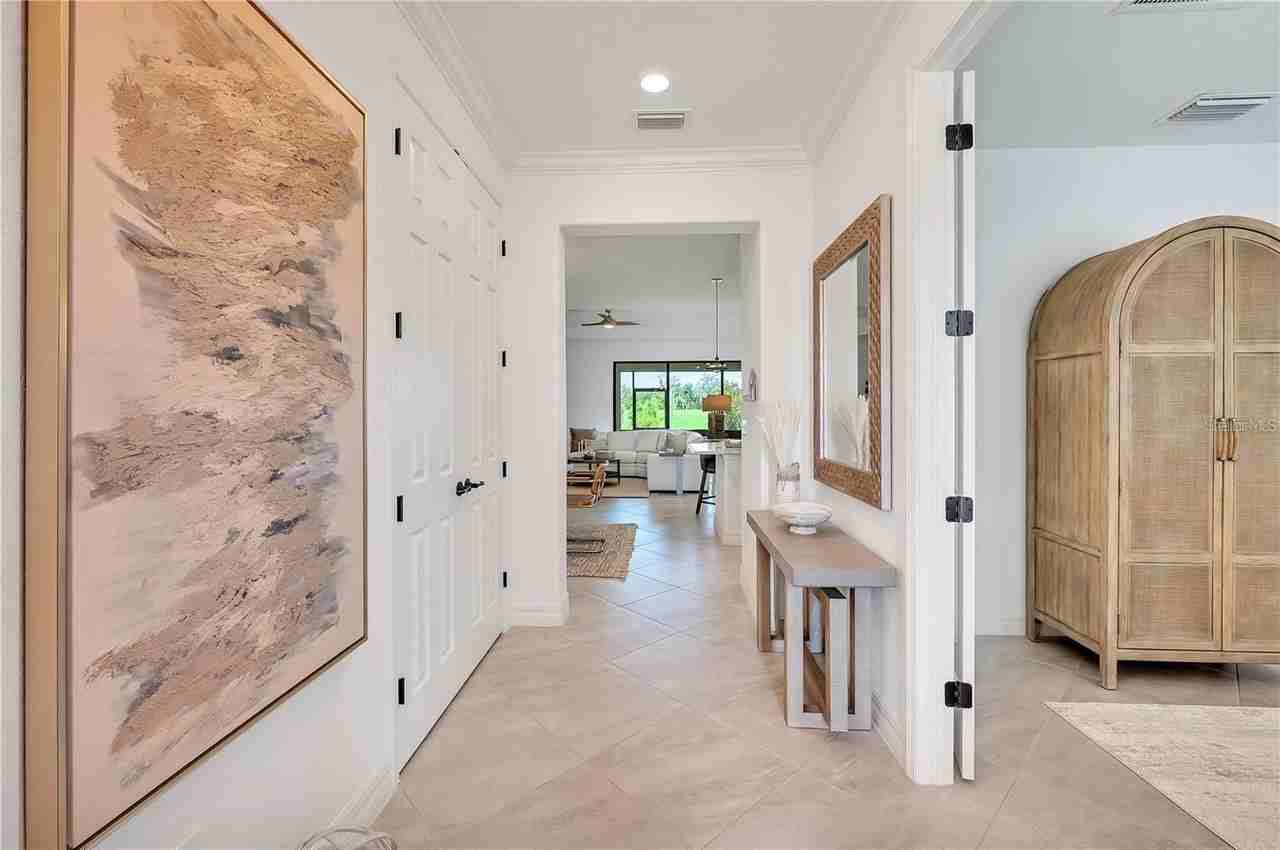 5822 Brandon Run - Photo 3 of 34