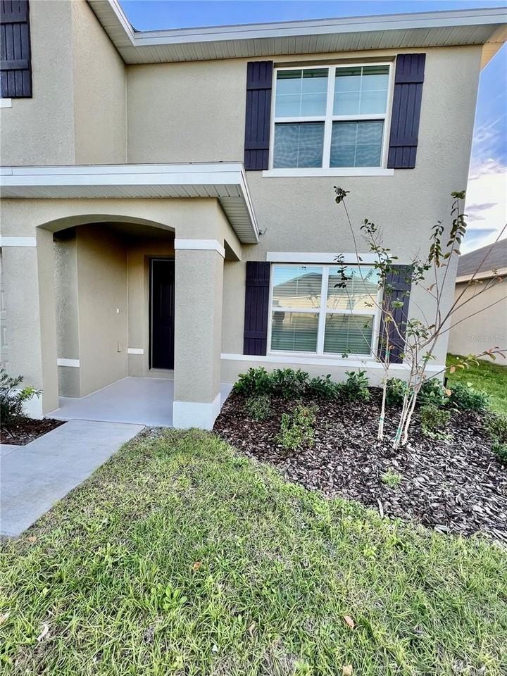 8884 Sw 49th Cir - Photo 2 of 39