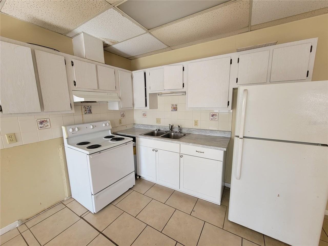 16358 S Highway 475 - Photo 3 of 6