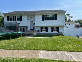 1202 Thomas Ave - Photo 1 of 1