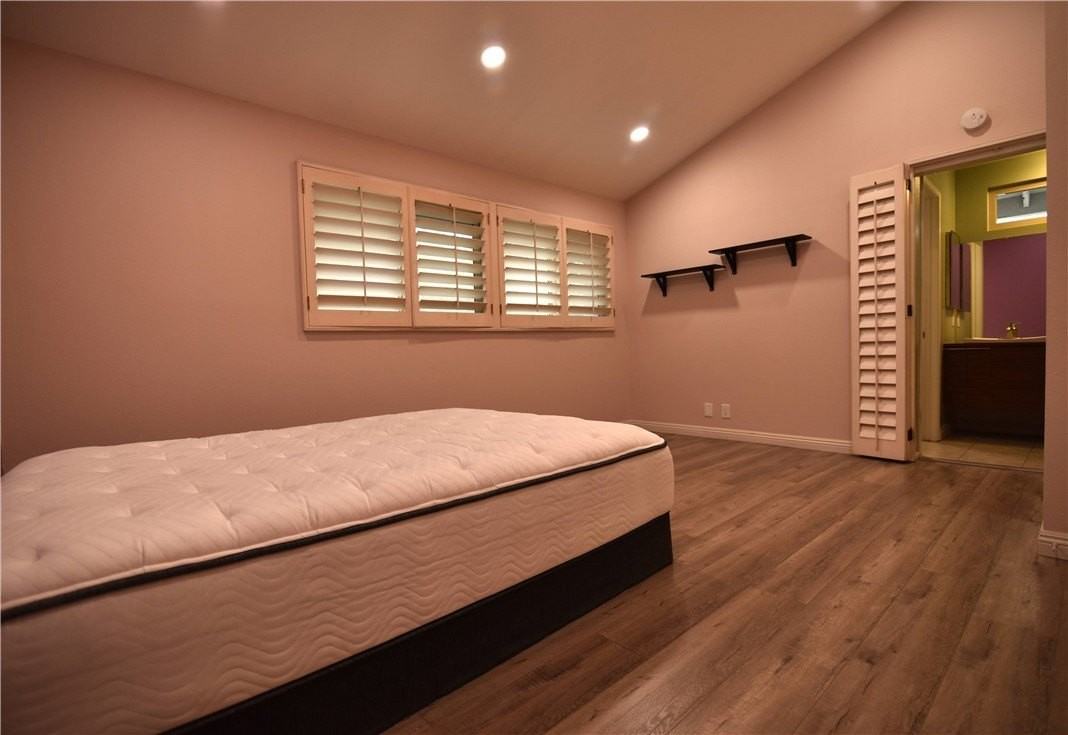 3545 Eucalyptus St - Photo 7 of 17