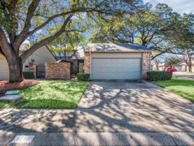 9716 Highland View Dr - Photo 1 of 1