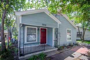 1413 N Ross Ave - Photo 1 of 1