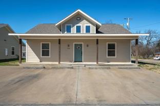 703 Maple St - Photo 1 of 1