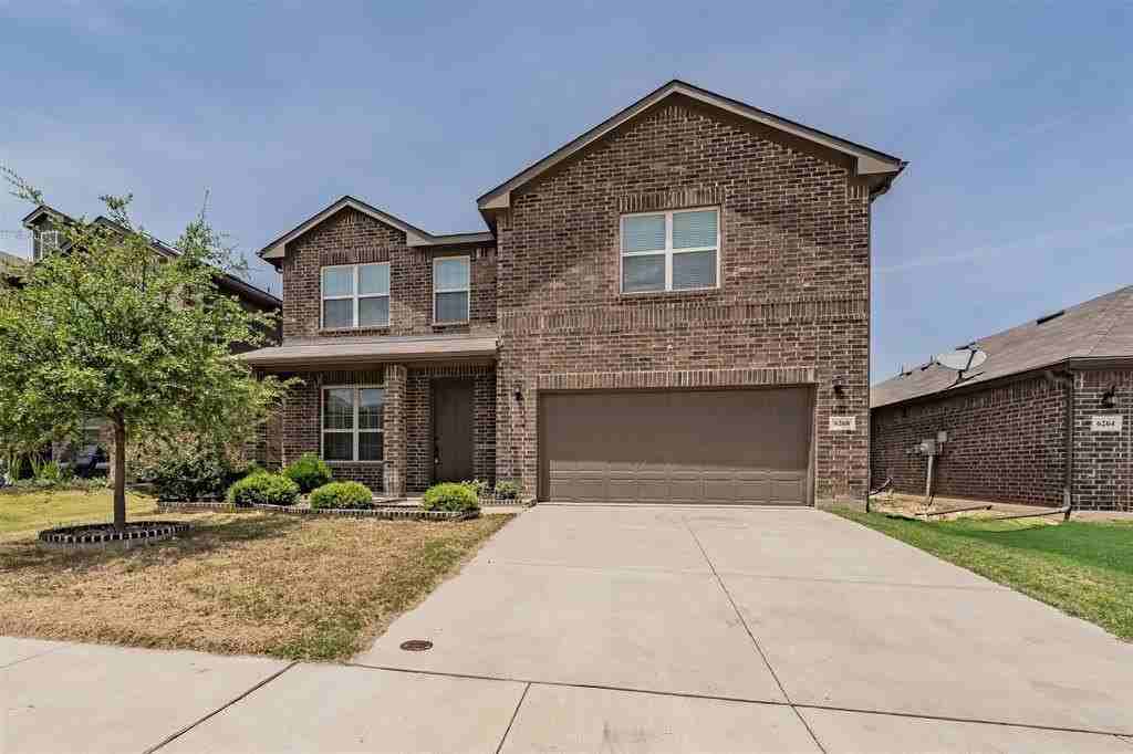 6268 Topsail Dr - Photo 2 of 35